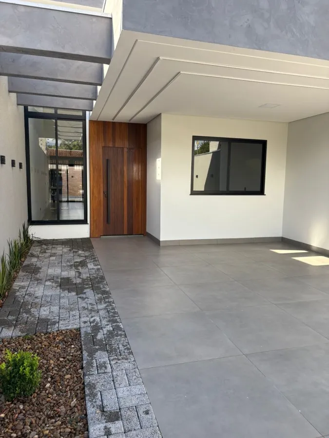 Imagem Casa para Venda em Maringá / PR no bairro Parque das Bandeiras