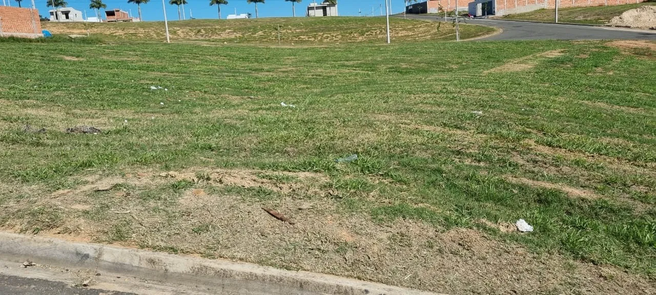 Imagem Ótimo Terreno com 250m² Localizado No Jd. São Lucas
