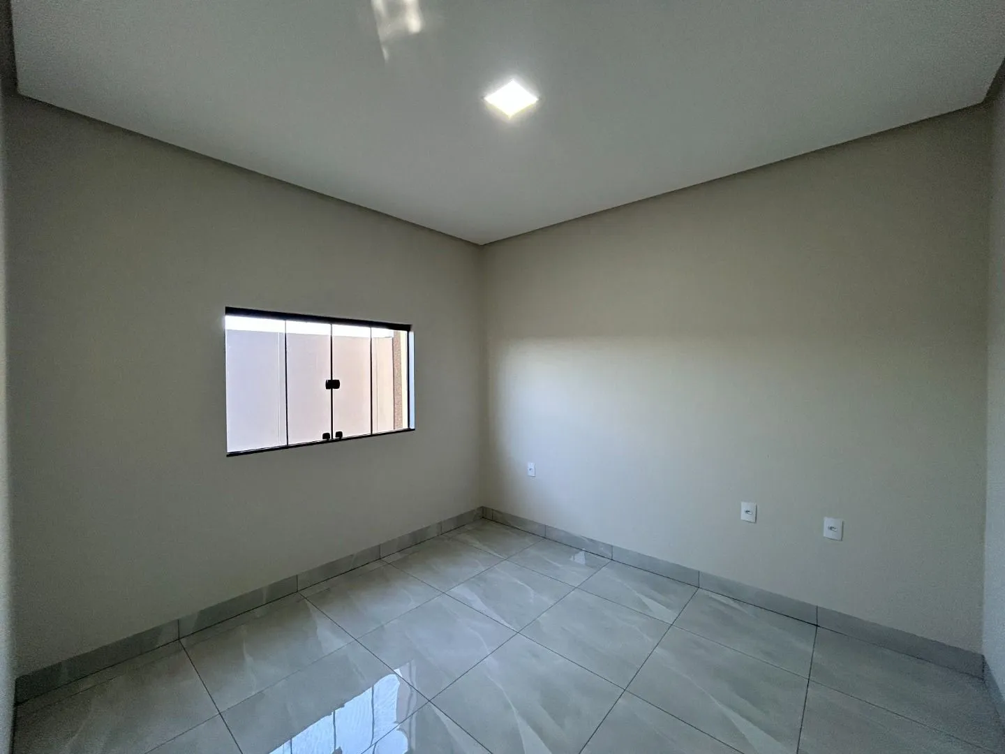 Imagem Casa com 2 dormitórios à venda, 100 m² por R$ 410.000,00 - Afonso Queiroz - Patos de Minas/MG