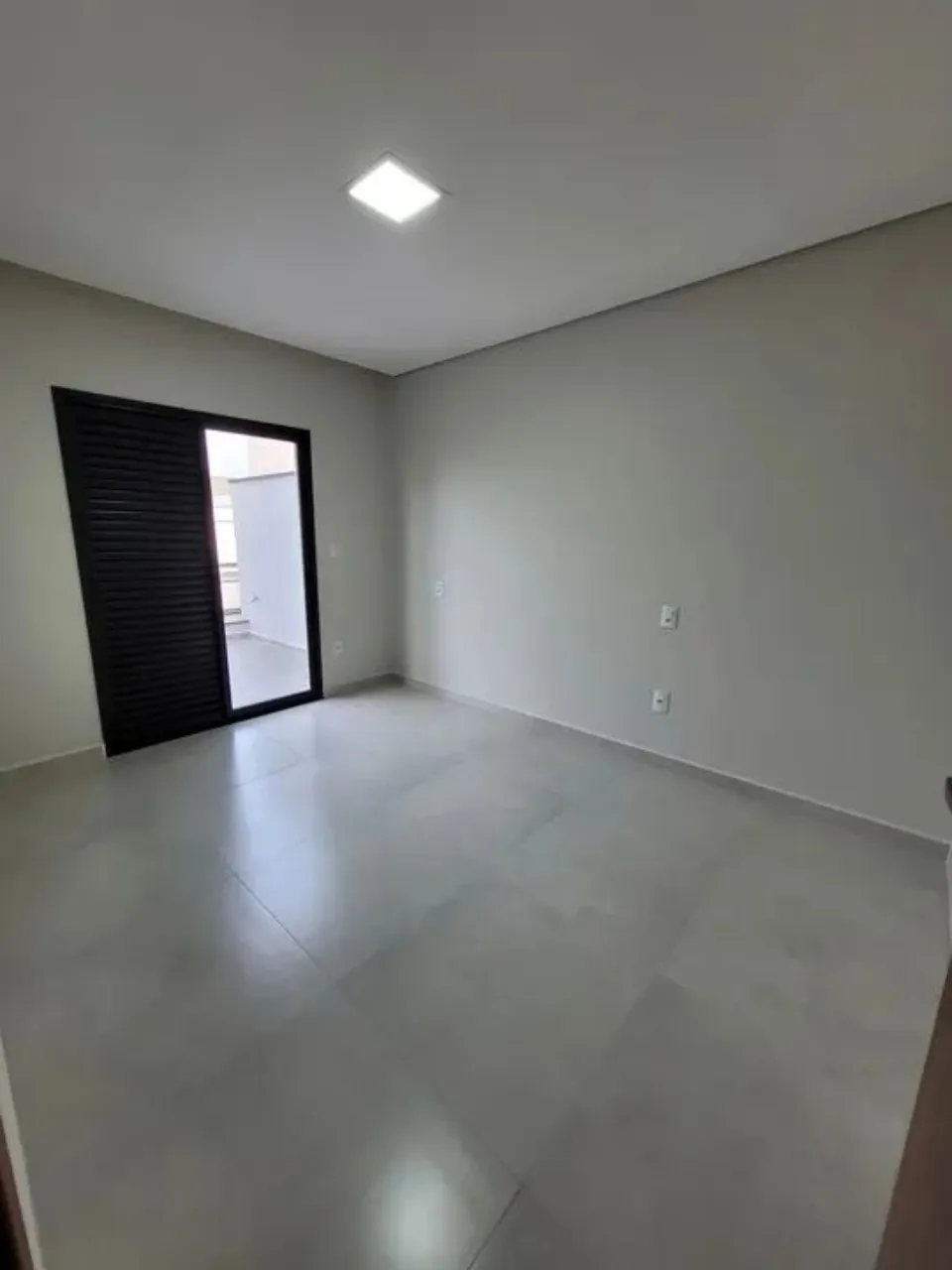 Imagem Imperdível casa em condomínio à venda no Parque Ibiti Reserva, Sorocaba-SP: 3 quartos, 3 suítes, 2 salas, 5 banheiros, 4 vagas, 218m²!