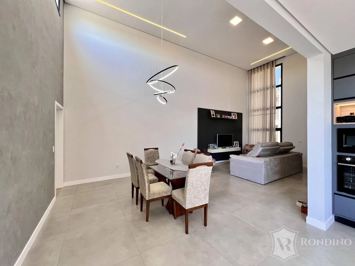 Imagem Casa t?(C)rrea 3 suites e Piscina