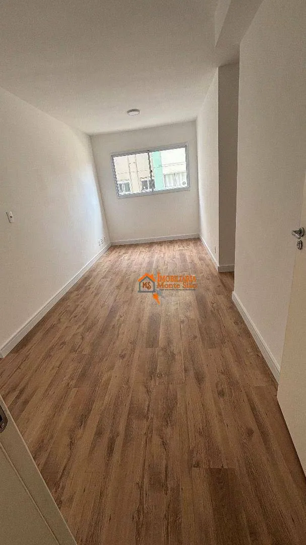 Imagem Apartamento com 2 dormitórios à venda por R$ 250.000,00 - O Pequeno Coração - Itaquaquecetuba/SP
