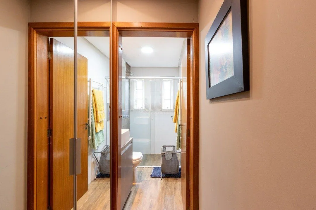 Imagem Cobertura para Venda - 234.17m², 3 dormitórios, sendo 1 suites, 2 vagas - Cristal