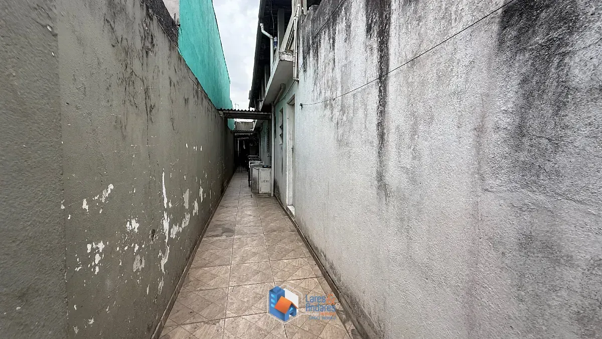 Imagem Sobrado para venda em Jardim Irapiranga com 1 quarto, 470m²
