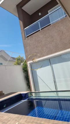 Imagem Sobrado, 3 Suítes, 300m², Condomínio Floradas do Paratehy.