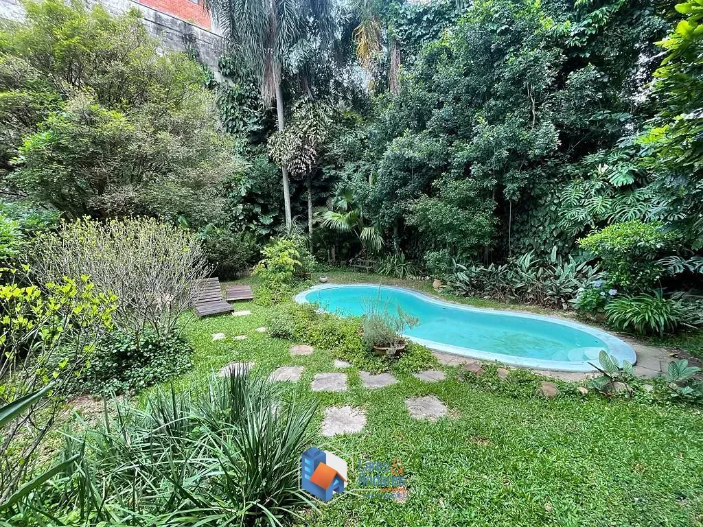 Imagem Casa para venda em Real Parque com 2 quartos, sendo 2 suítes, 293m²