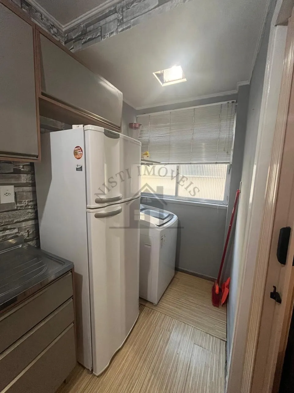 Imagem Apartamento 1 quarto para Venda no bairro Jardim Europa em Porto Alegre
