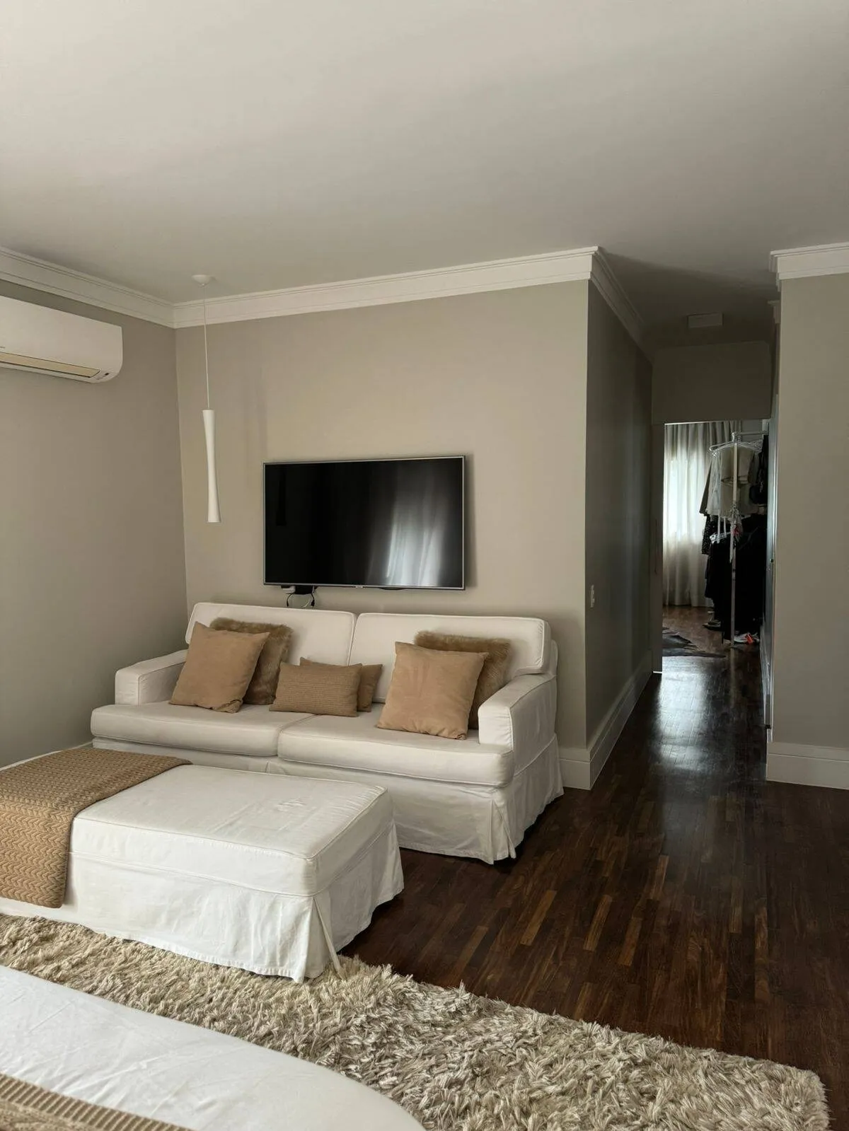 Imagem Oportunidade: Sobrado Mobiliado no Alphaville Residencial Dois
