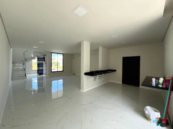 Imagem CASA RESIDENCIAL em MANAUS - AM, PONTA NEGRA