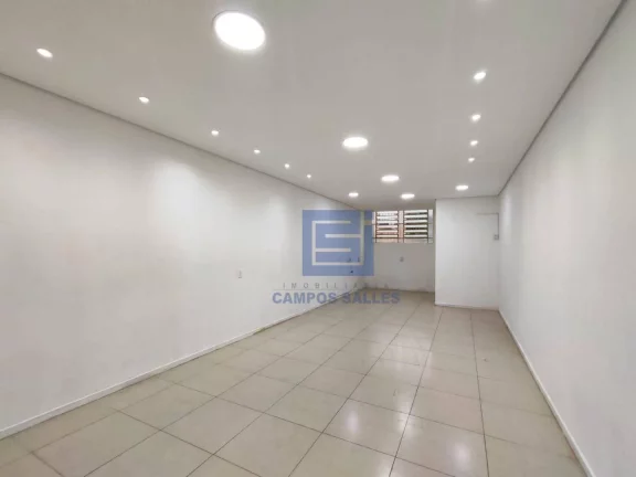 Imagem Salão para alugar, 39 m² por R$ 1.926,77/mês - Centro - Socorro/SP