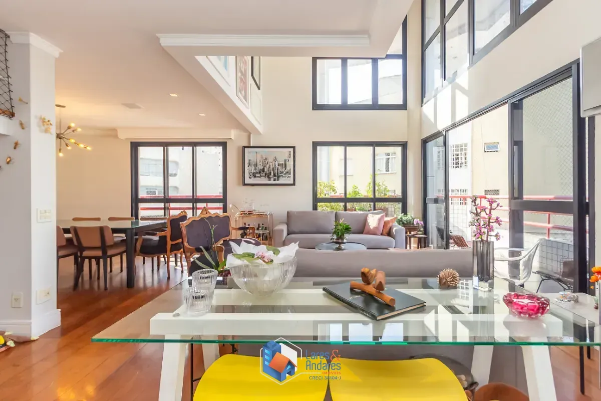 Imagem Duplex para venda em Itaim Bibi com 3 quartos, sendo 3 suítes, 170m²