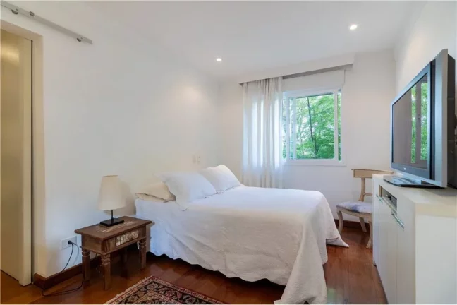 Imagem Casa 4 suítes 528m² Brooklin Paulista São Paulo Rua Sônia Ribeiro
