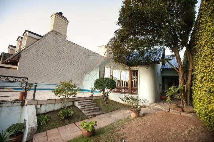 Imagem Casa 5 Suítes/ Três Figueiras