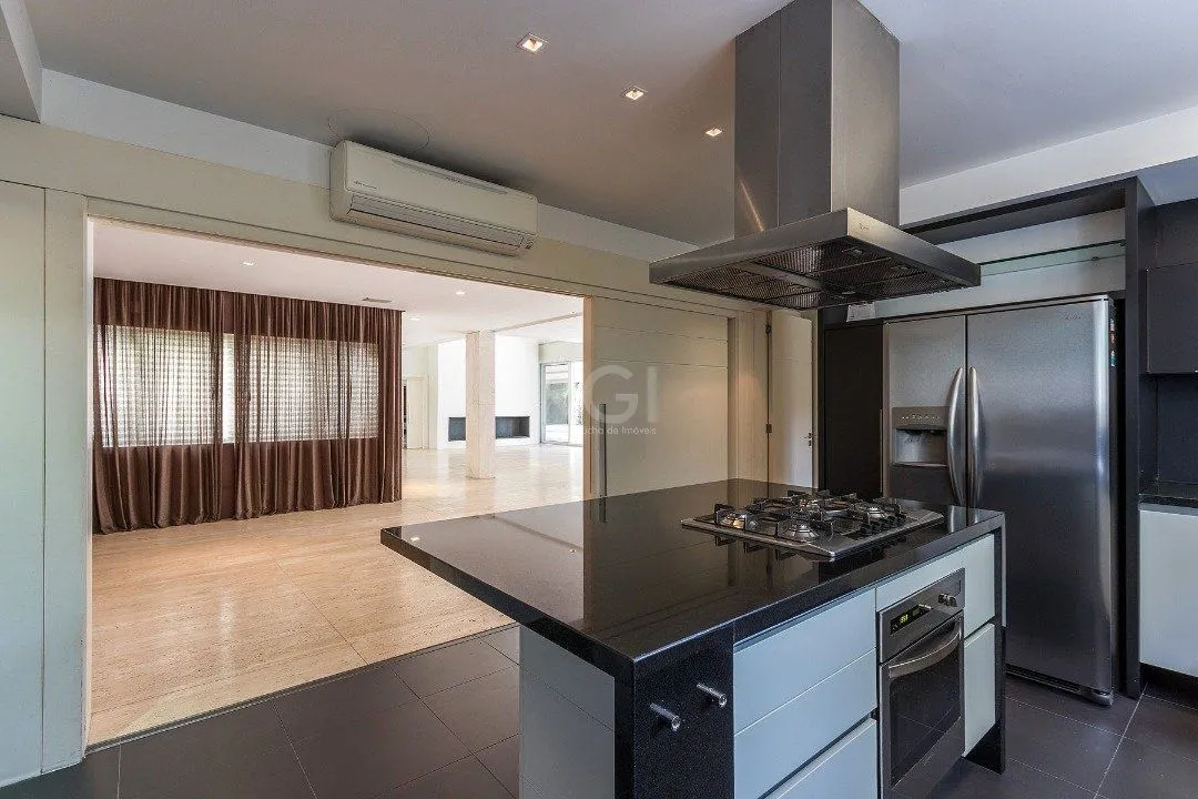 Imagem Casa Condominio para Venda - 664m², 4 dormitórios, sendo 4 suites, 4 vagas - Terra Ville