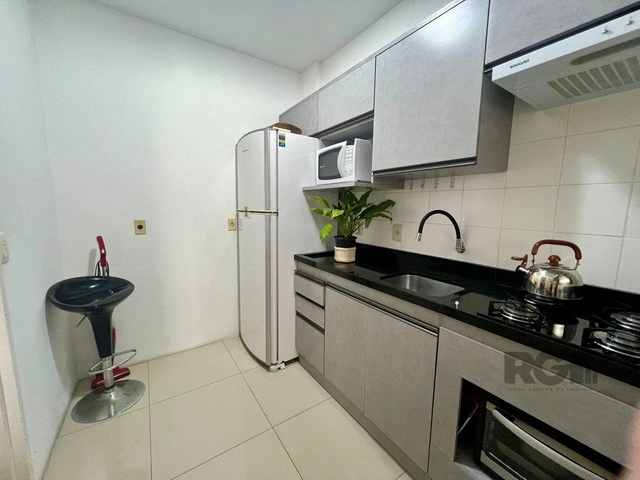 Imagem Apartamento 2 dormitórios mobiliado no bairro Partenon.
