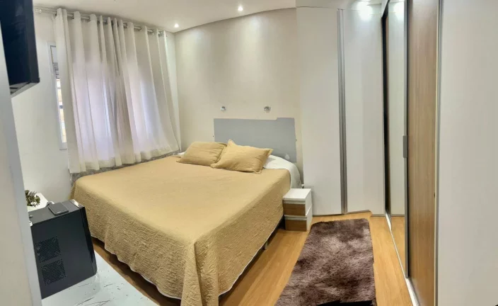 Imagem Apartamento com 2 Quartos à Venda, 80 m² em Santos-Ponta da Praia!