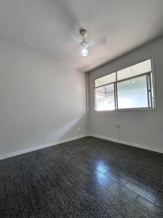 Imagem Apartamento à venda, 65 m² por R$ 300.000,00 - Praia da Costa - Vila Velha/ES