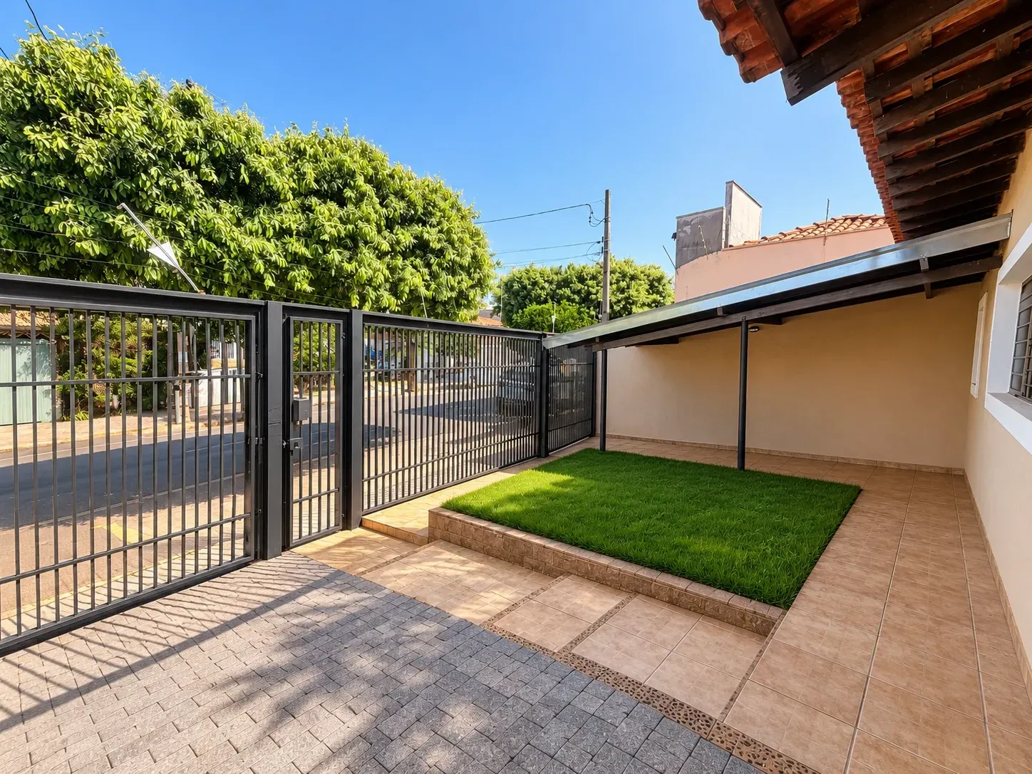 Foto do imóvel: Casa com 3 Quartos à Venda, 240 m² em Vila Curti