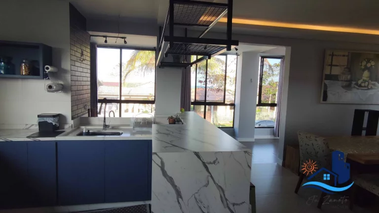 Imagem Sobrado com vista Mobiliado com Piscina Bal. Rivieira 100m Mar
