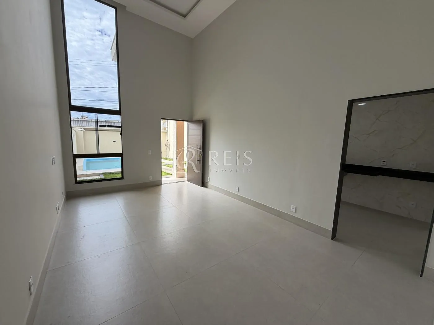 Imagem Casa para Venda em Rio das Ostras, Atlântica, 3 dormitórios, 1 suíte, 3 banheiros, 2 vagas