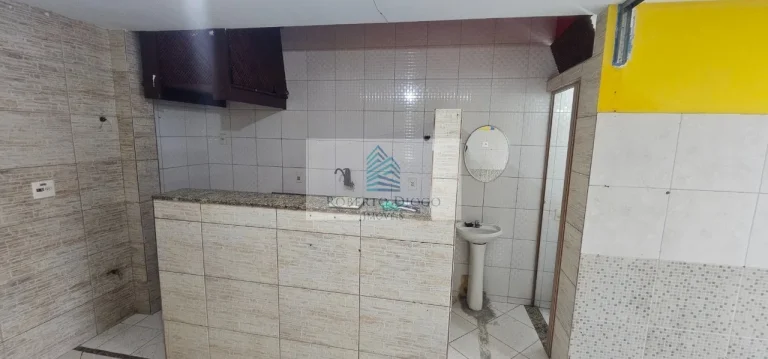 Imagem Ponto Comercial para Locação na Ilha da Conceição - Niterói-RJ: 1 Sala, 1 Banheiro, 40,00 m² de Área.