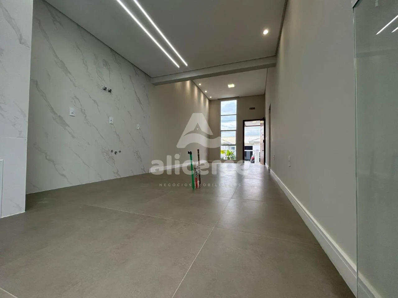 Imagem Casa à venda com 3 quartos I 1 suíte I 100m² I piscina I em Bela Vista Palhoça