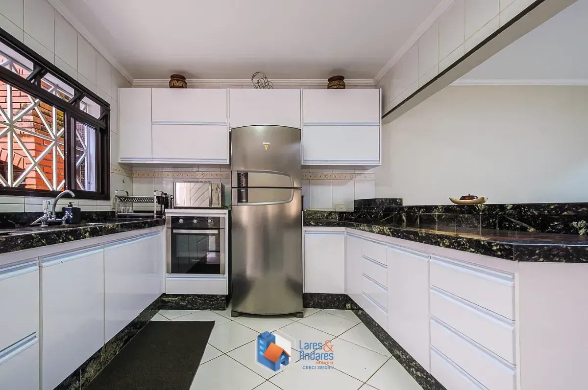 Imagem Casa para venda em Vila Paiva com 3 quartos, sendo 1 suíte, 185m²