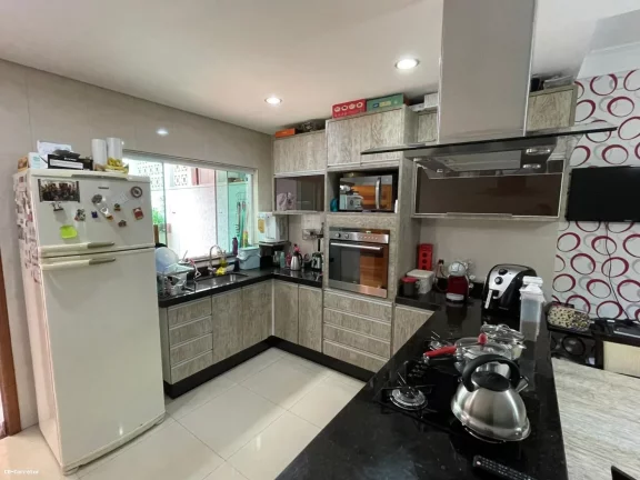 Imagem Casa com 3 Quartos à Venda, 250 m² em Vila Assunção - Santo André