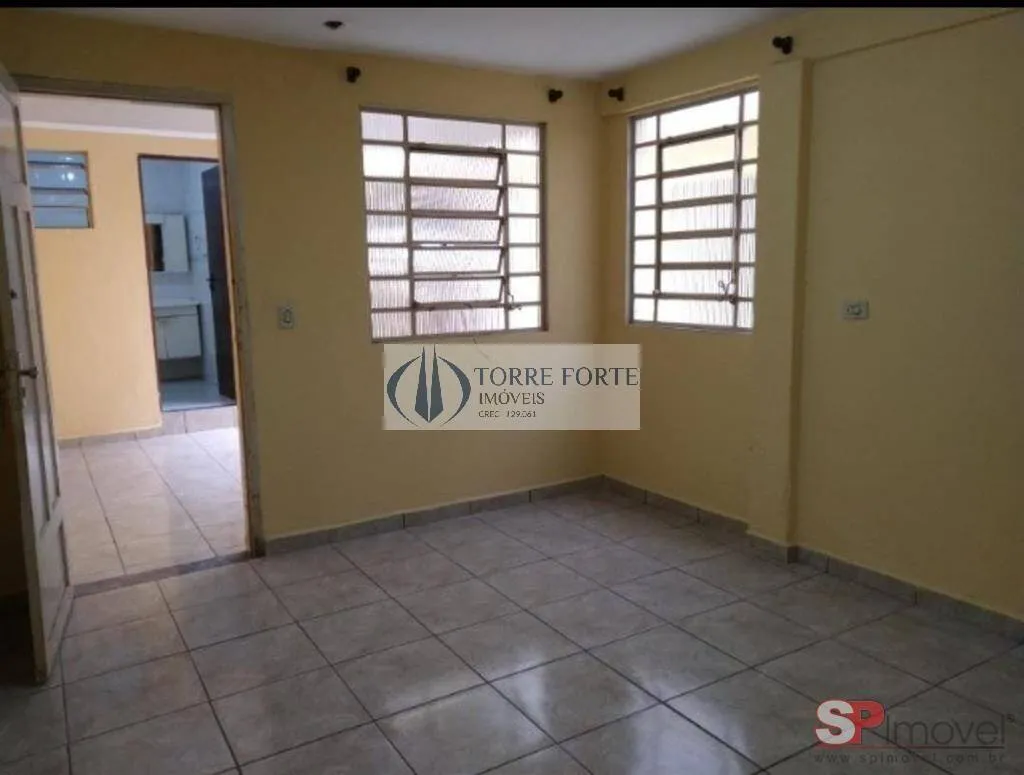Imagem Casa Terrea com 5 dormitorios 1 suite 4 vagas de garagem na Vila Nhocune