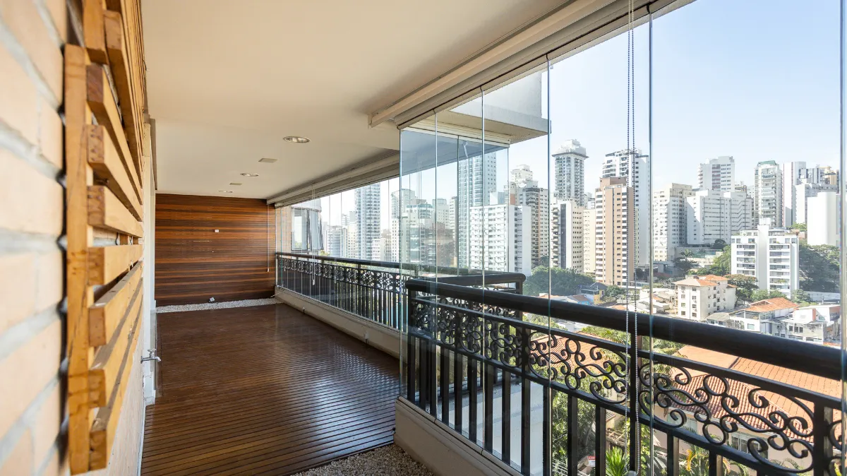 Imagem Apartamento para locação em Pacaembu com 3 quartos, sendo 3 suítes, 330m2