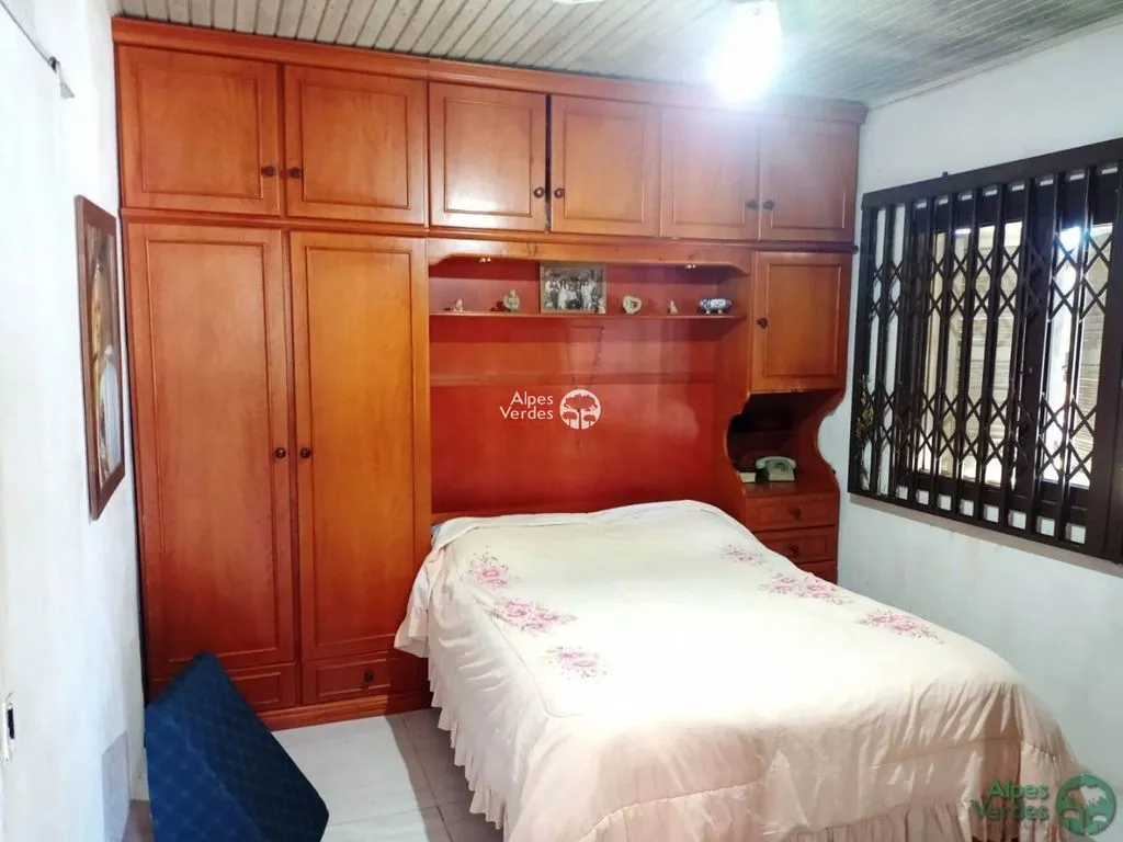 Imagem Vende-se Casa em Canela á 5 minutos da Catedral de Pedra