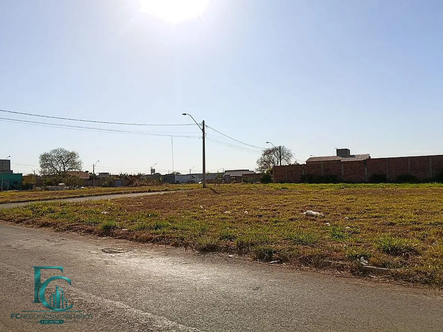 Imagem Terreno de Esquina no Residencial Solar Cardoso - Abadia