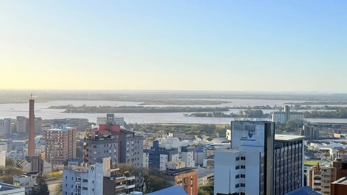 Imagem Apartamento de 3 dormitórios à venda em Independência, Porto Alegre