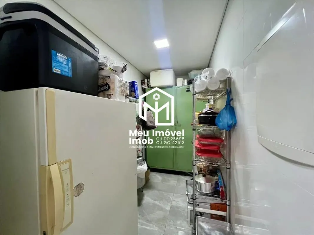 Imagem Condomínio Jardins Casa 4 Quartos 3 Suítes 2 Vagas 350m²