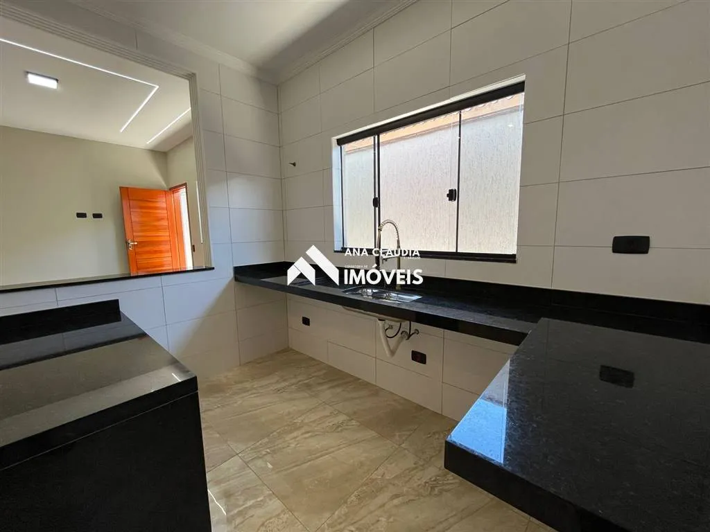 Imagem Casa a venda na cidade de Itanhaém