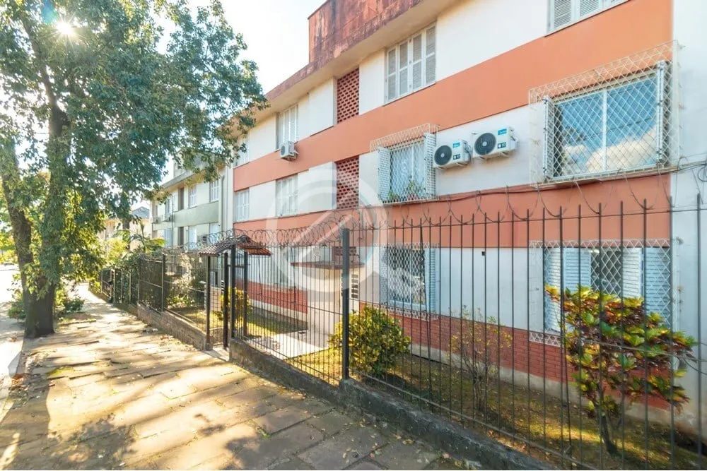 Imagem Venha conhecer este apartamento garden de 66m² no coração do bairro Petrópolis, em Porto Alegre!...