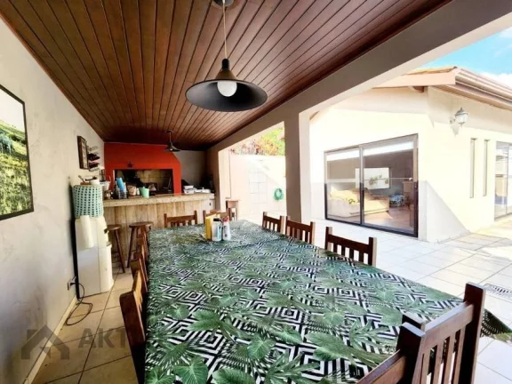 Imagem Casa de Condomínio em Alphaville - Santana de Parnaíba, SP