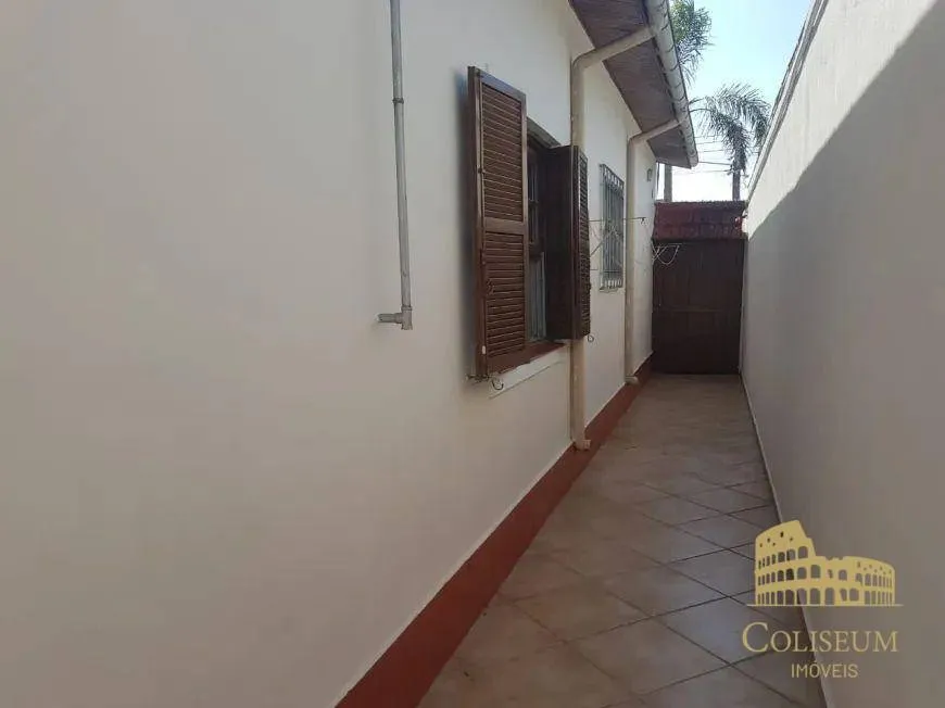Imagem Casa com 4 dormitórios à venda por R$ 643.000,00 - Solemar - Praia Grande/SP