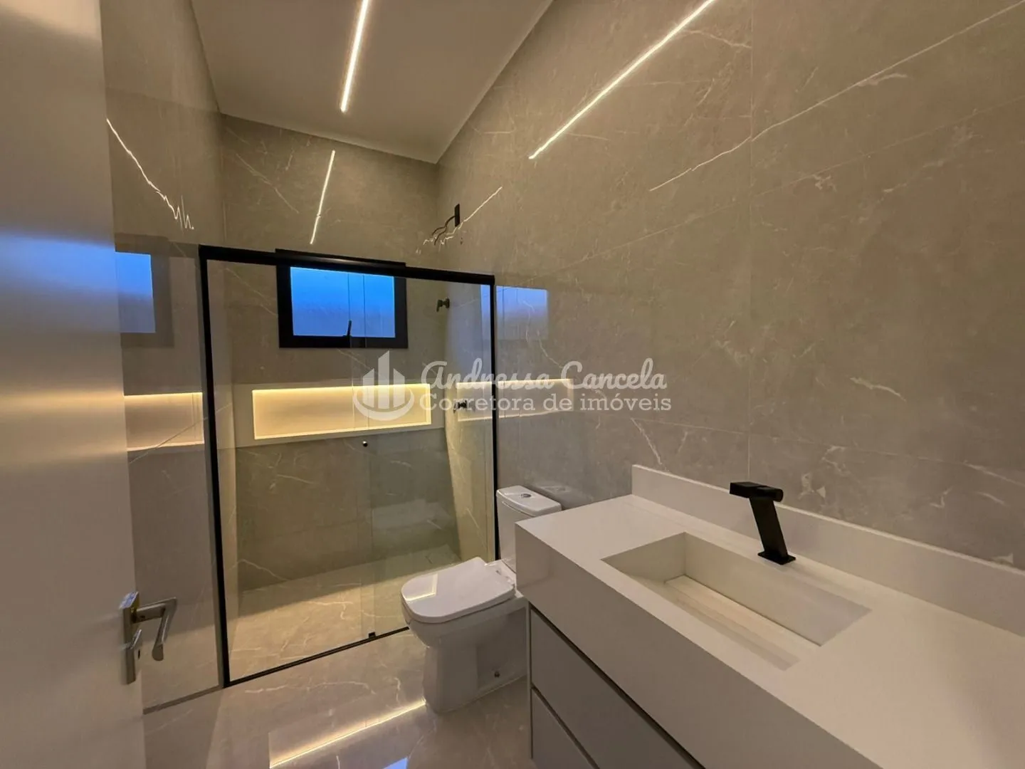 Imagem Casa com 3 dormitórios à venda, 137 m² por R$ 750.000,00 - Avenida Parque - Bady Bassitt/SP