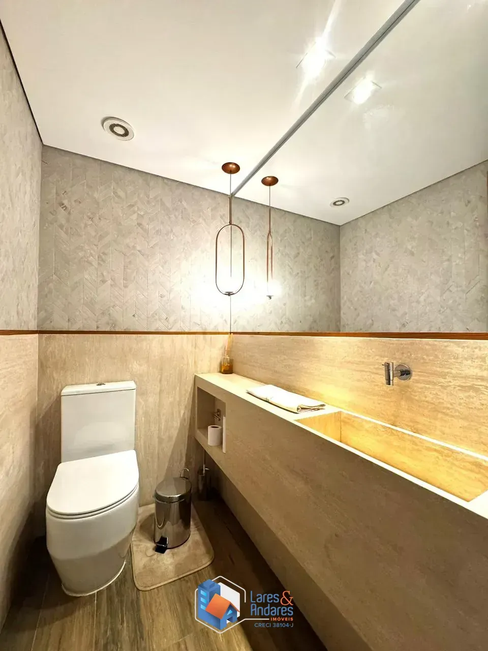 Imagem Apartamento para venda em Vila Anastácio com 2 quartos, sendo 2 suítes, 134m²