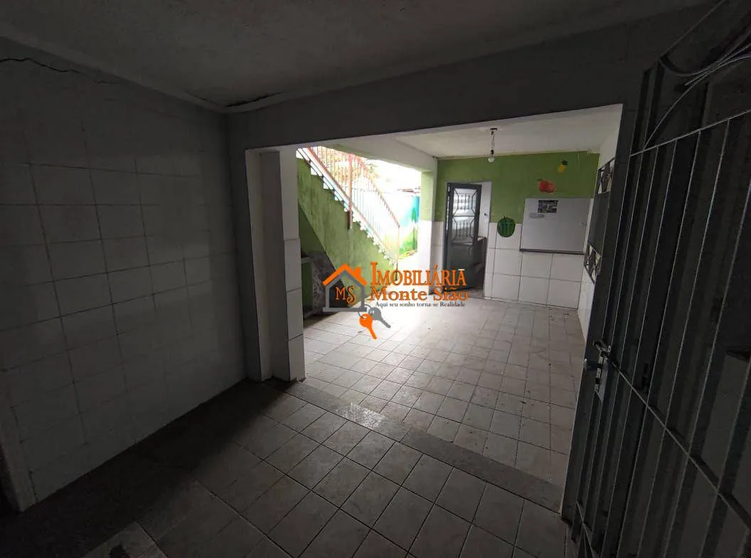 Imagem Casa térrea com 245m² de terreno, com 6 salas, oportunidade para investidor no Jardim Vila Galvão - Guarulhos/SP