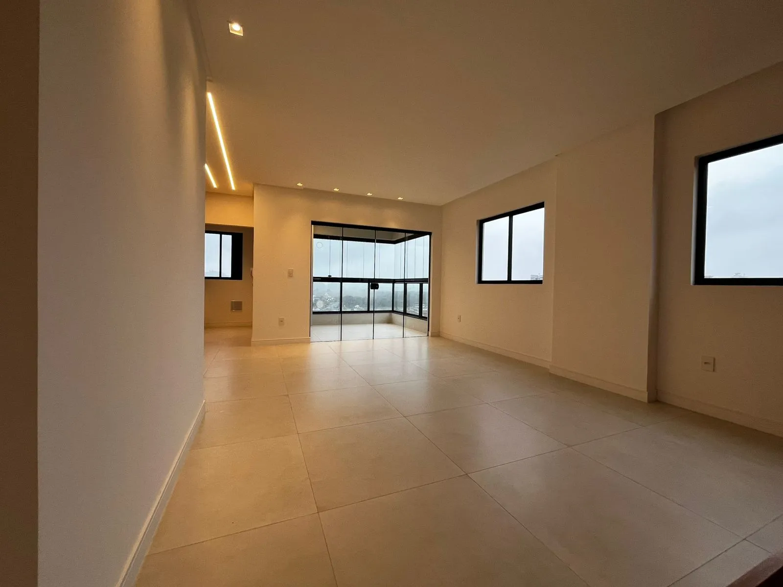 Imagem Apartamento à venda com 87.5m2 por R$ 1.360.000,00