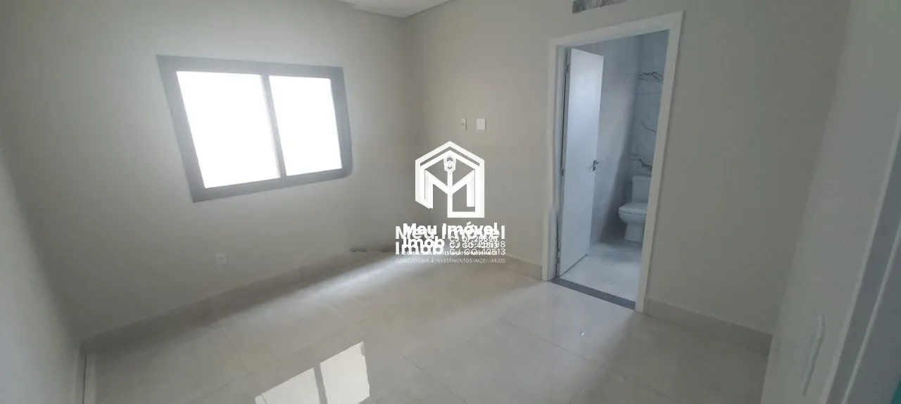 Imagem Rua 21A Vicente Pires Casa 4 Suítes 4 Vagas 400 m² Aquecimento solar Piscina