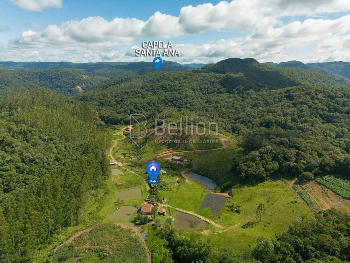 Imagem Sítio completo com lagoas, ribeirão e nascente em Rio dos Cedros