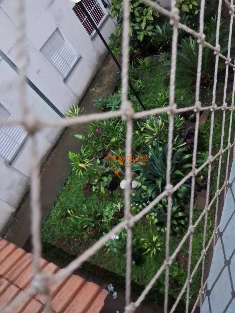 Imagem Apartamento com 2 dormitórios à venda, 48 m² por R$ 200.000,00 - Vila Sadokim - Guarulhos/SP