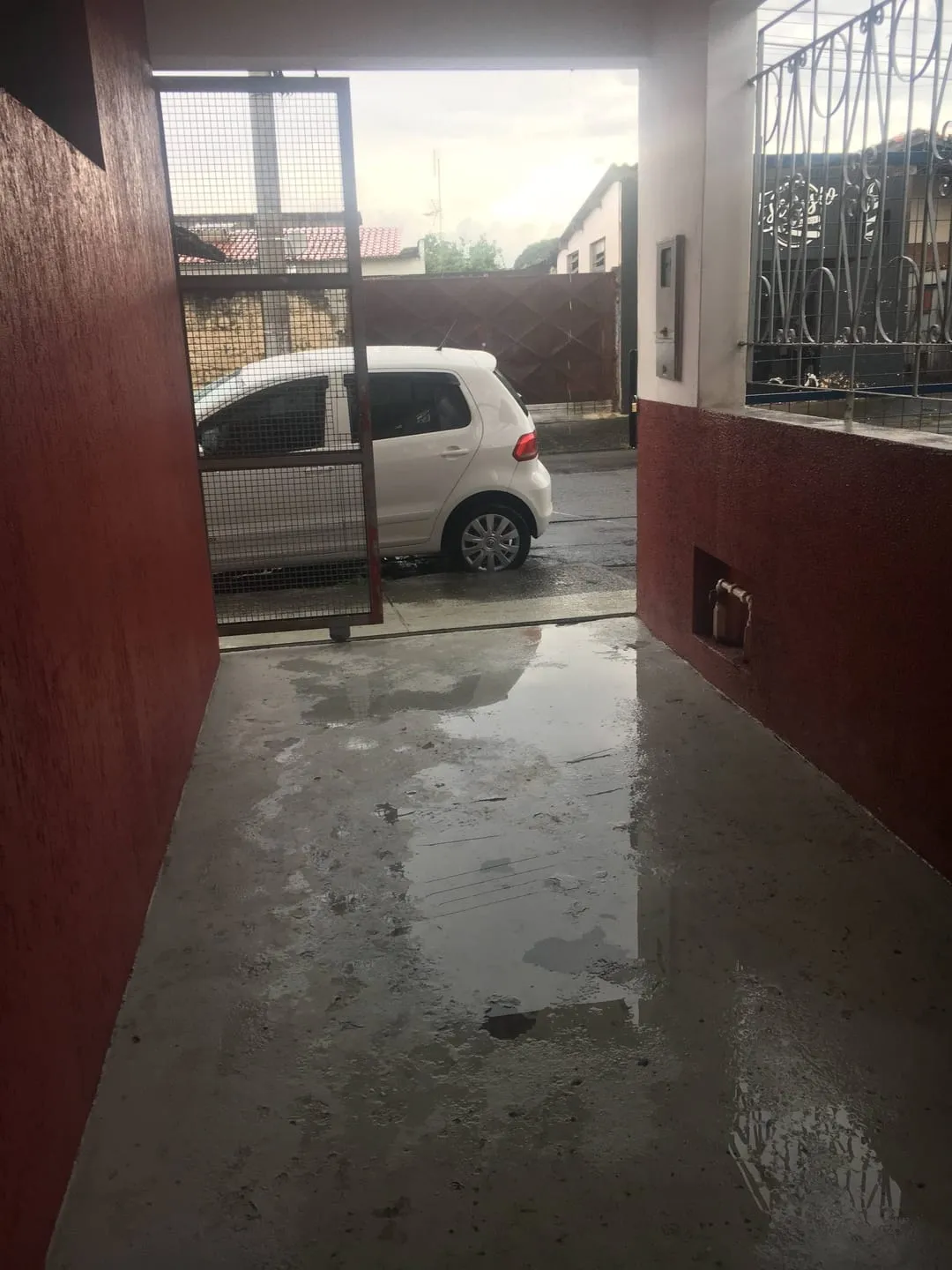 Imagem Comercial para Locação 1 Vaga, 70M², Jardim Cristina, Pindamonhangaba - SP