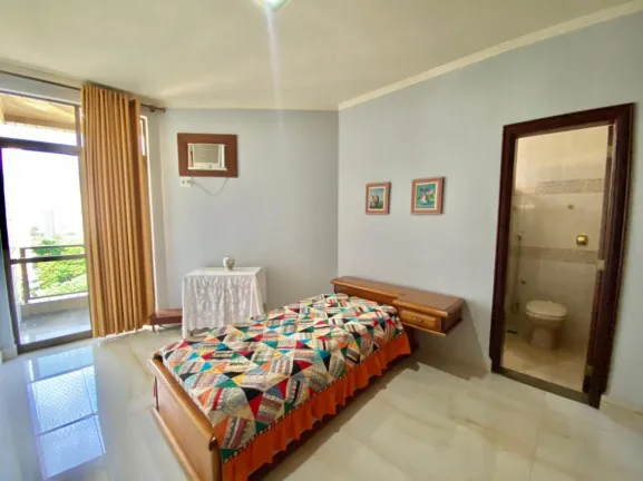 Imagem Apartamento com 3 Quartos à Venda, 260 m² em Nazaré - Belém