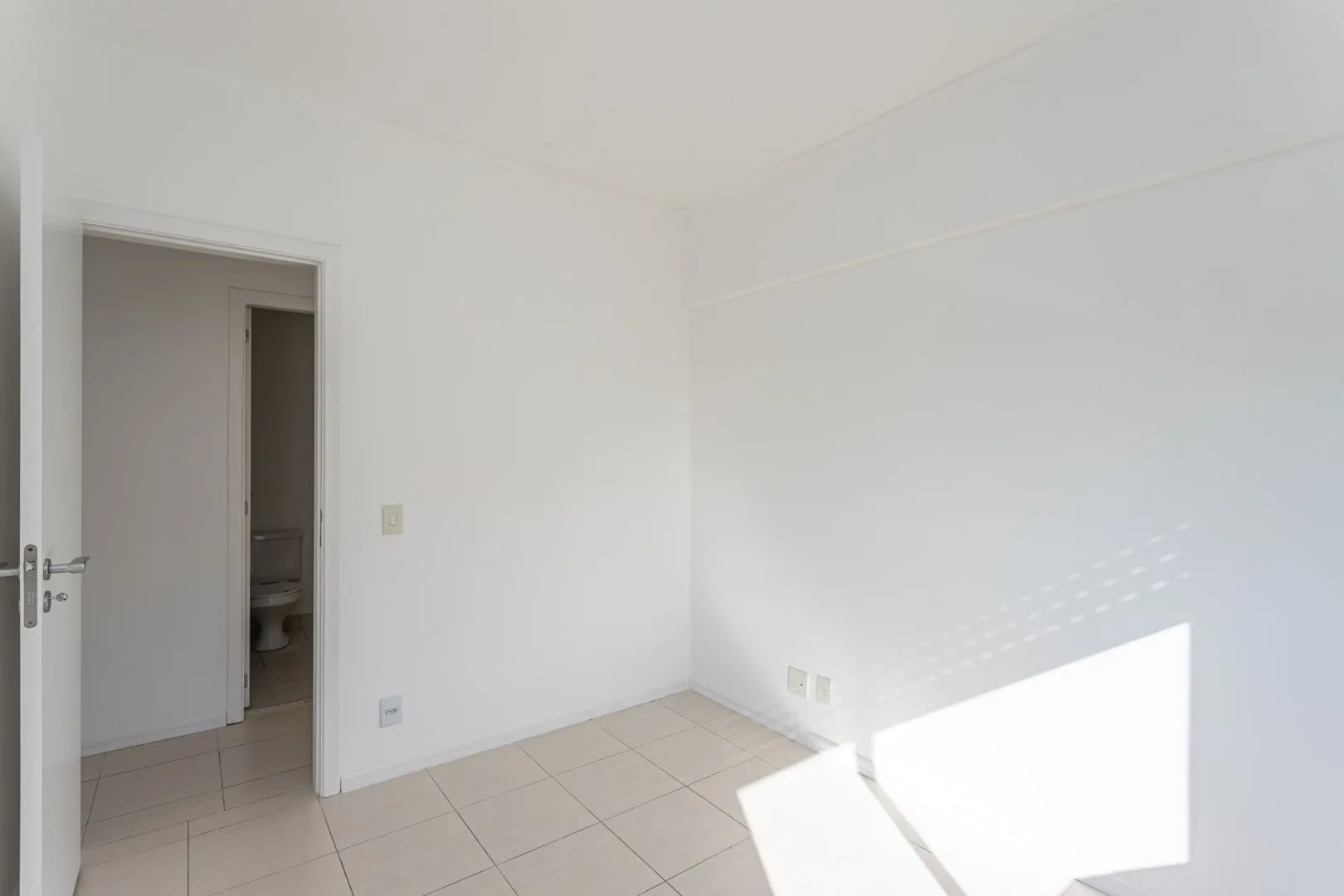 Imagem Apartamento de 3 dormitórios vaga e infra DESOCUPADO