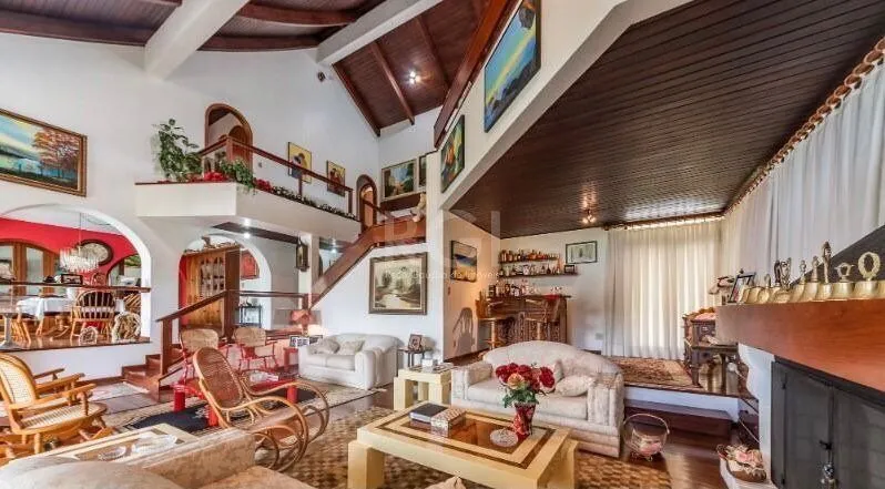 Imagem Casa para Venda - 456m², 3 dormitórios, sendo 2 suites, 2 vagas - Vila Assunção