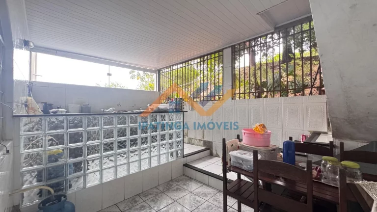 Imagem Casa com 2 moradas à venda no bairro Caravelas - Ipatinga